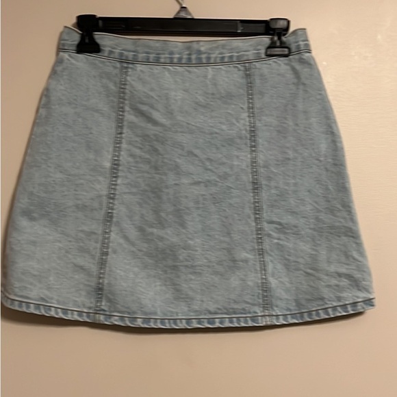 Bdg Front Button Denim Skirt Small - Picture 2 of 9